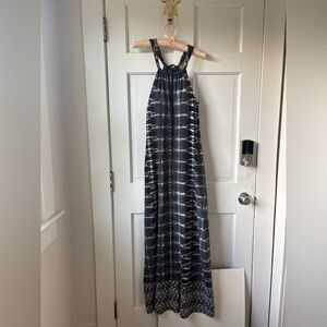 Athleta Black and White Patterned Halter Neck Built in Bra Maxi Dress Size S